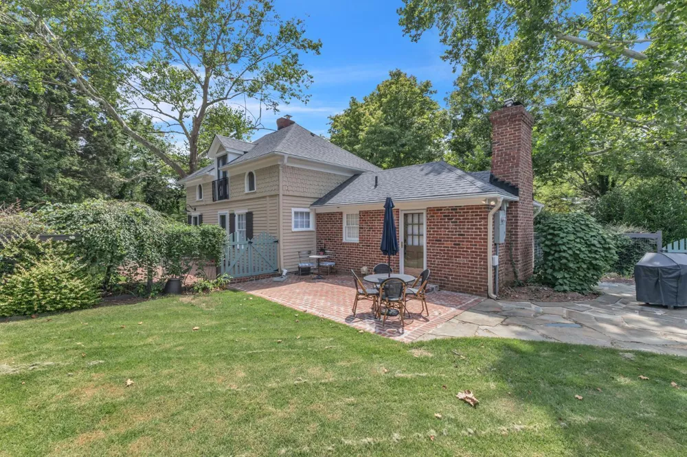 225 E Corbin Street Hillsborough, NC 27278