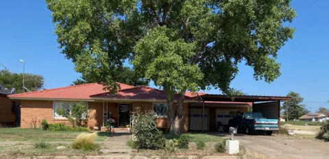 1223 Main Avenue
