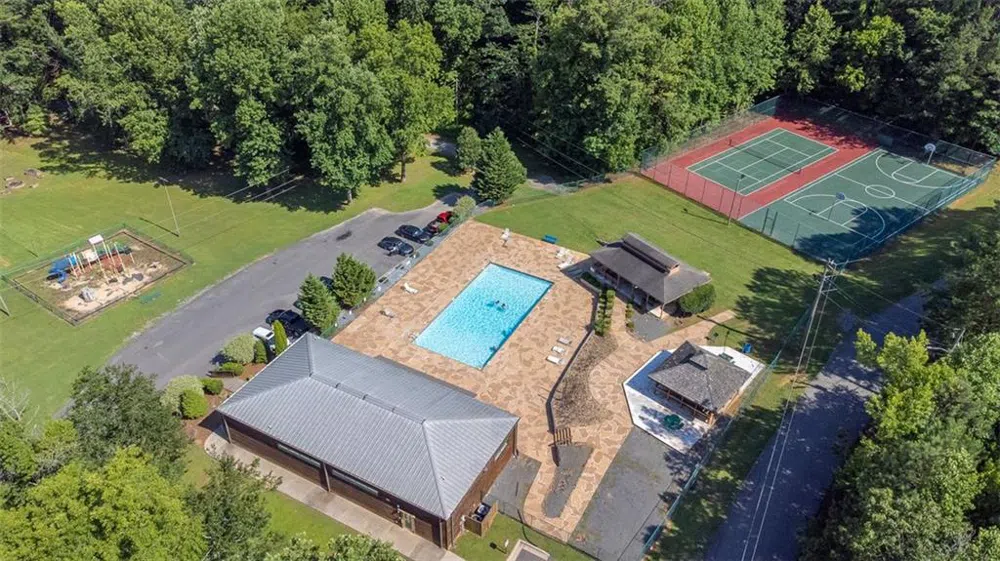 355 PEACEFUL LOOP Chatsworth, GA 30705