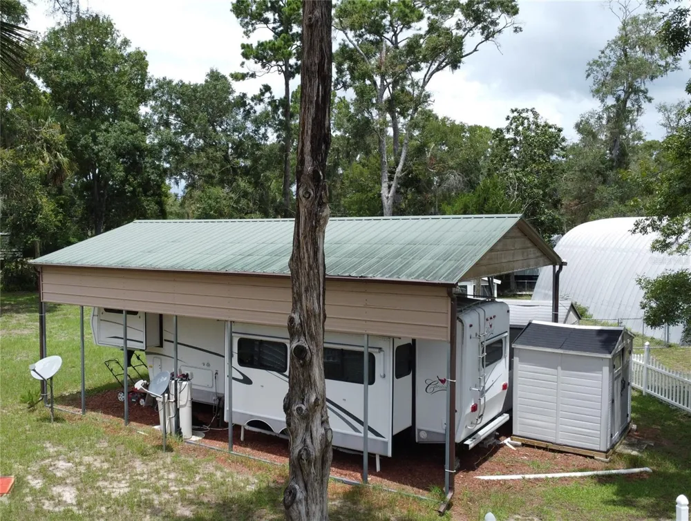 5466 SW HWY 358 Steinhatchee, FL 32359