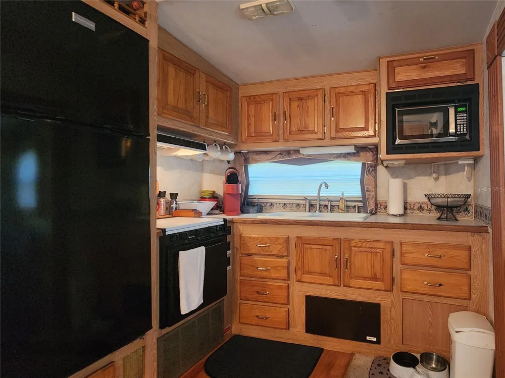 5466 SW HWY 358 Steinhatchee, FL 32359
