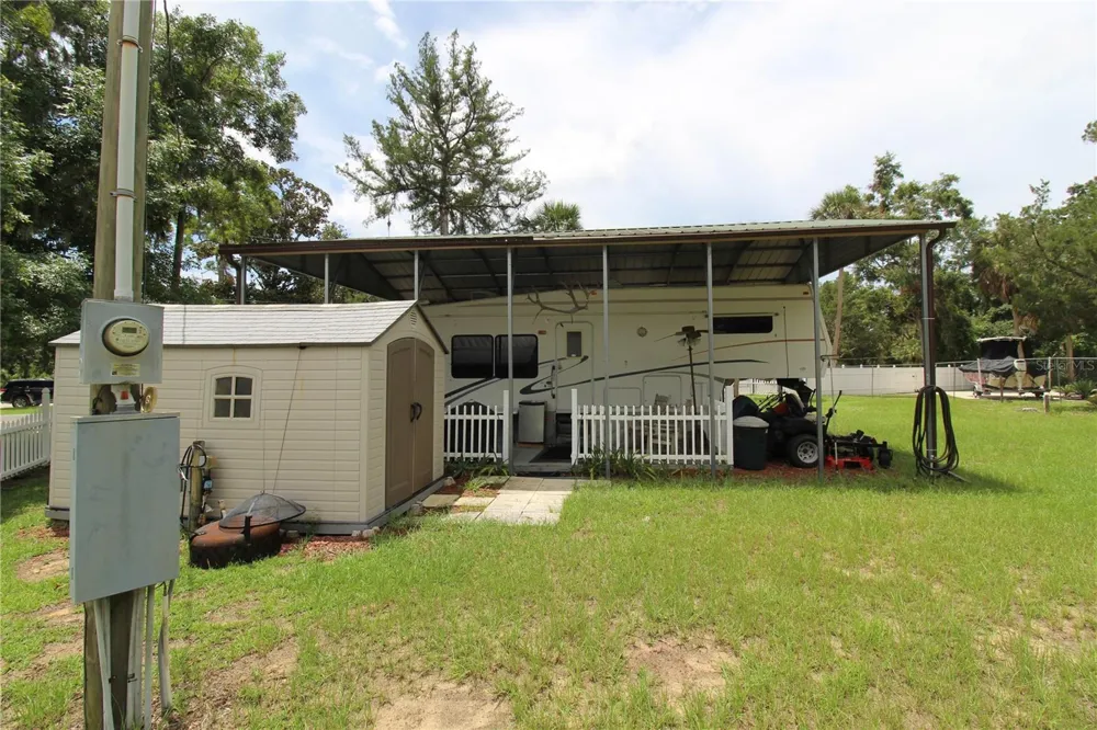 5466 SW HWY 358 Steinhatchee, FL 32359