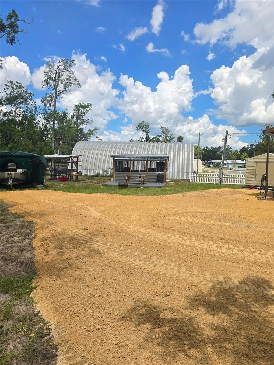 5466 SW HWY 358 Steinhatchee, FL 32359