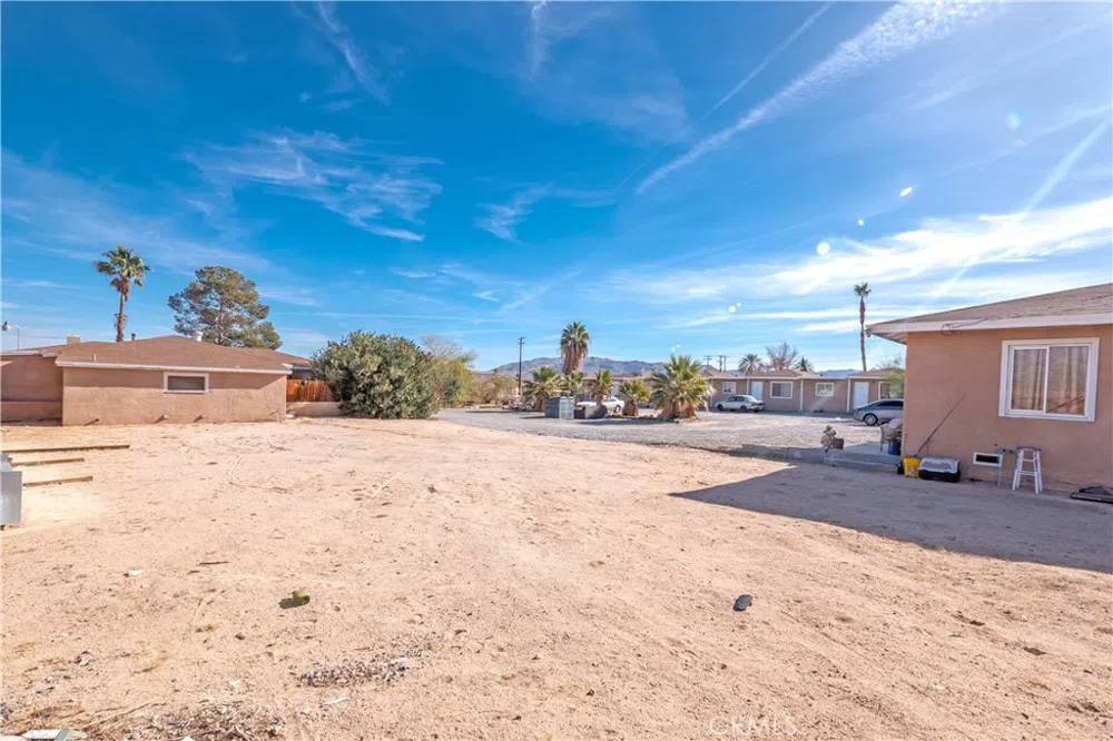 6038 Bagley Avenue 29 Palms, CA 92277