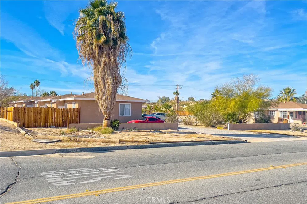 6038 Bagley Avenue 29 Palms, CA 92277