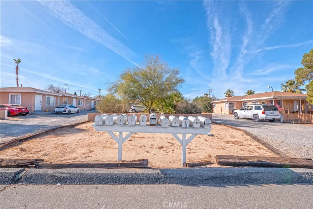 6038 Bagley Avenue 29 Palms, CA 92277