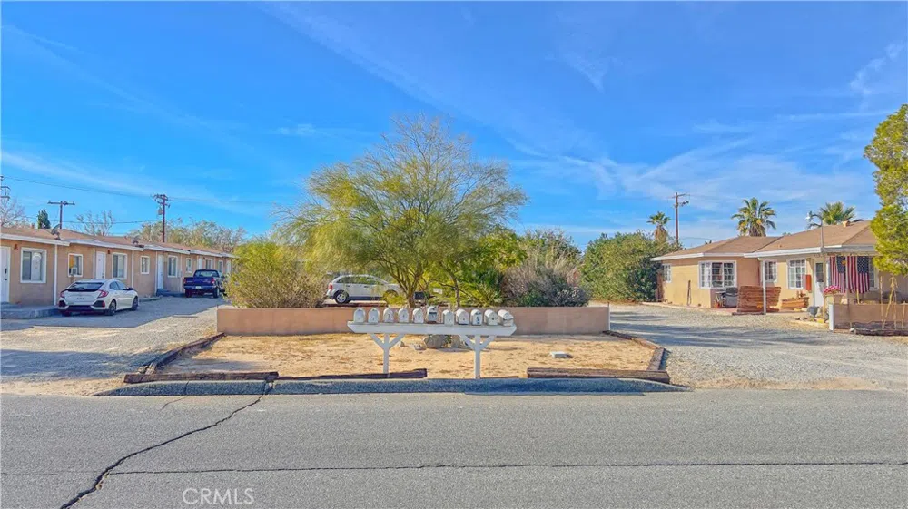 6038 Bagley Avenue 29 Palms, CA 92277