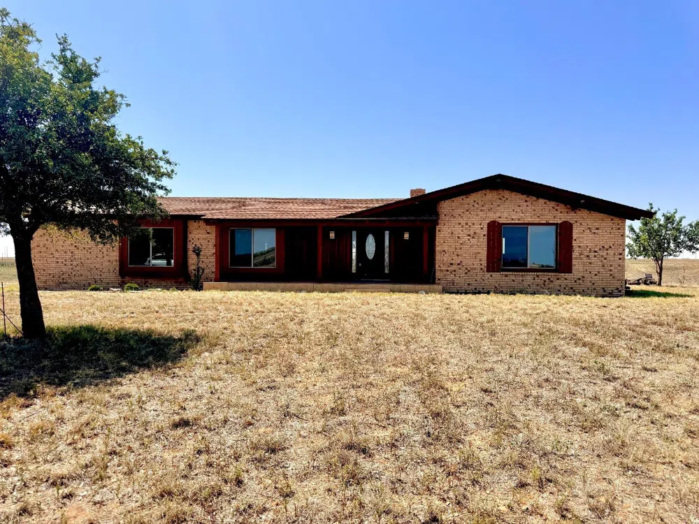 1954 County Road 240 Plains, TX 79355