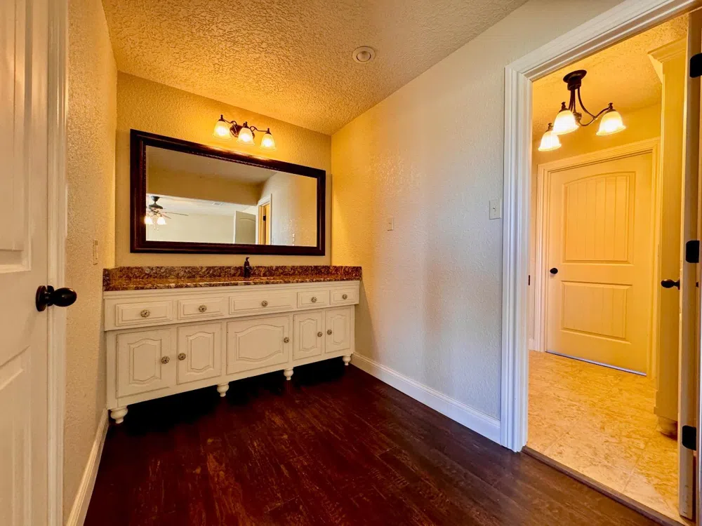 1954 County Road 240 Plains, TX 79355