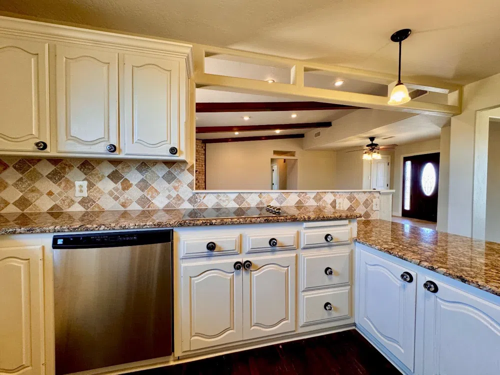 1954 County Road 240 Plains, TX 79355