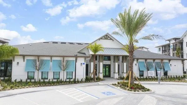 2790 GRAND AVE STREET #B3 St Petersburg, FL 33716
