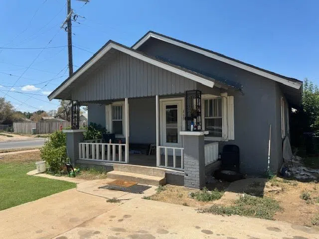 355 S 11th Street Slaton, TX 79364