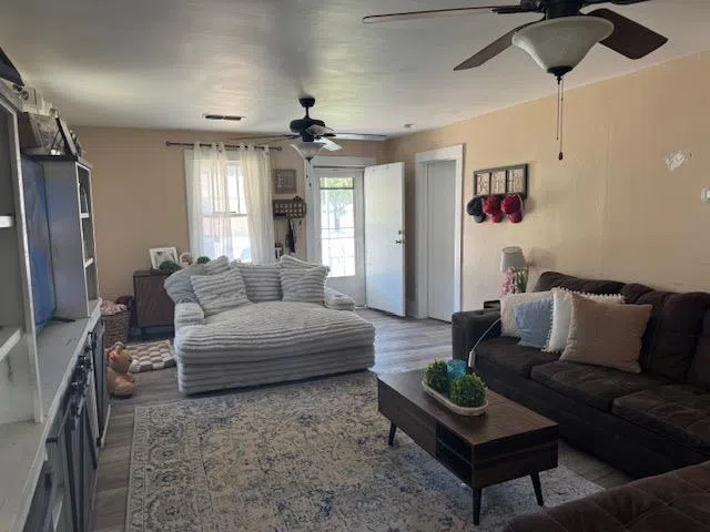 355 S 11th Street Slaton, TX 79364