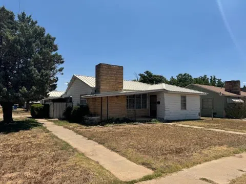 900 S 12th Street