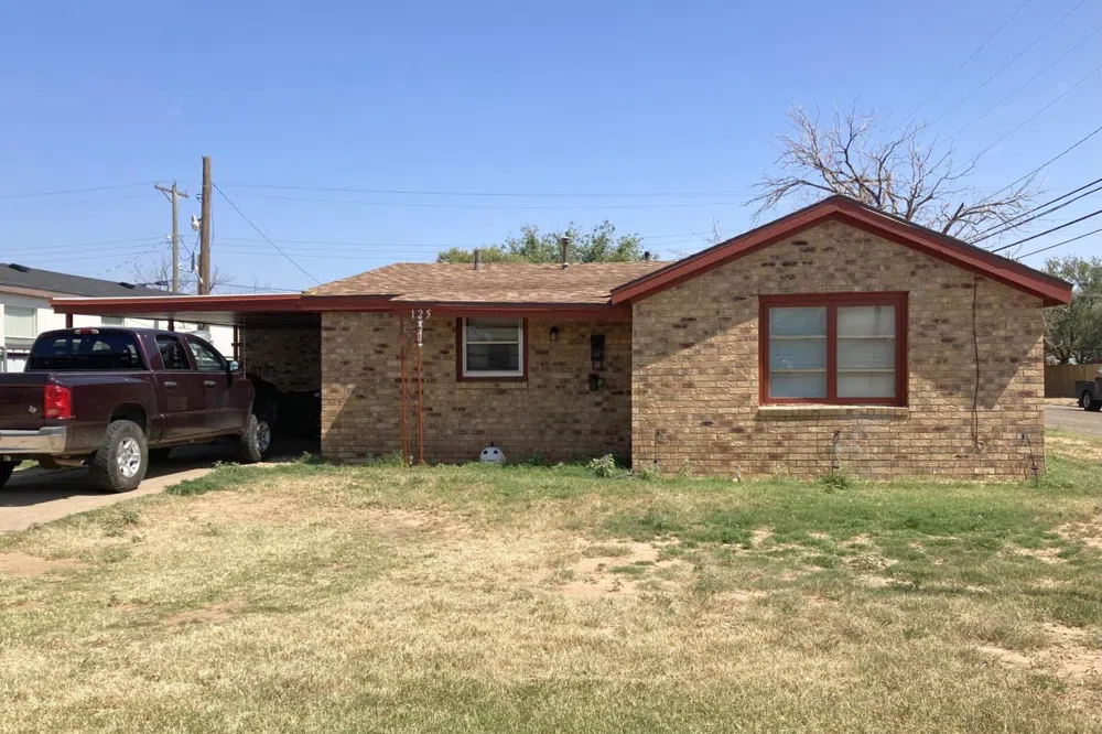108 Hicks Place Levelland, TX 79336