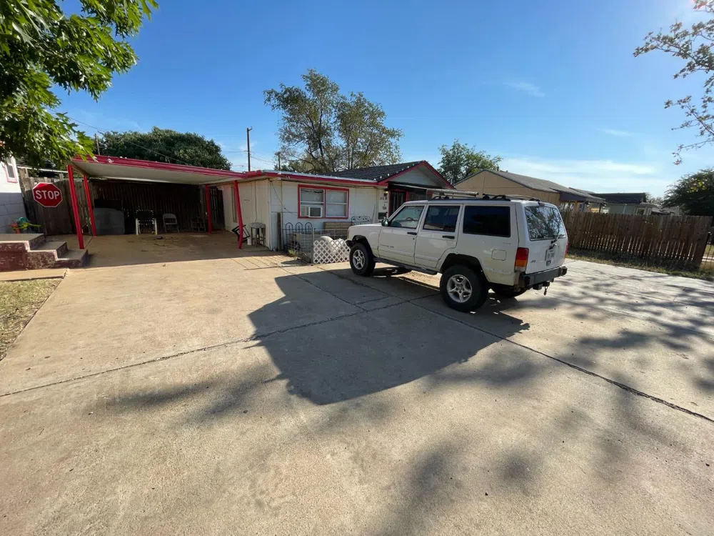 2418 40th Street Lubbock, TX 79412