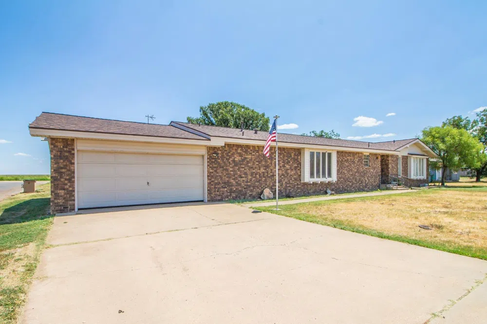 1508 Ave O Ralls, TX 79357