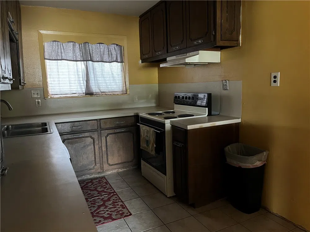 722 E Copano Street Mathis, TX 78368