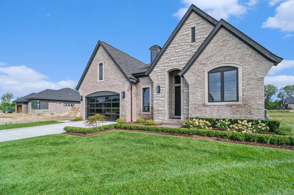 13953 Quail View Drive Washington, MI 48094