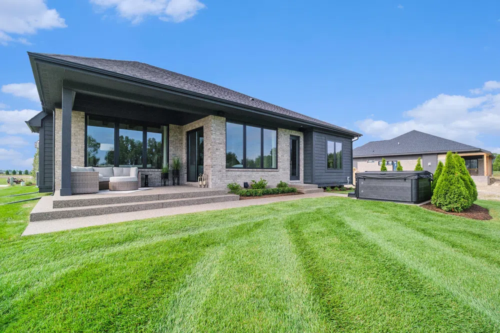 13953 Quail View Drive Washington, MI 48094