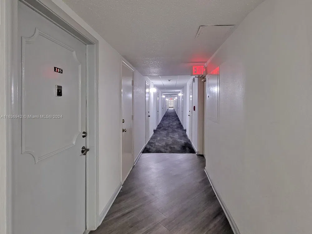 1825 S Ocean Dr #206 Hallandale Beach, FL 33009