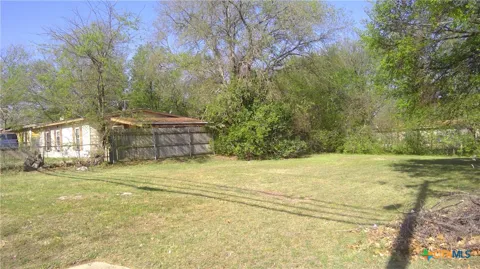 915 Florence Road