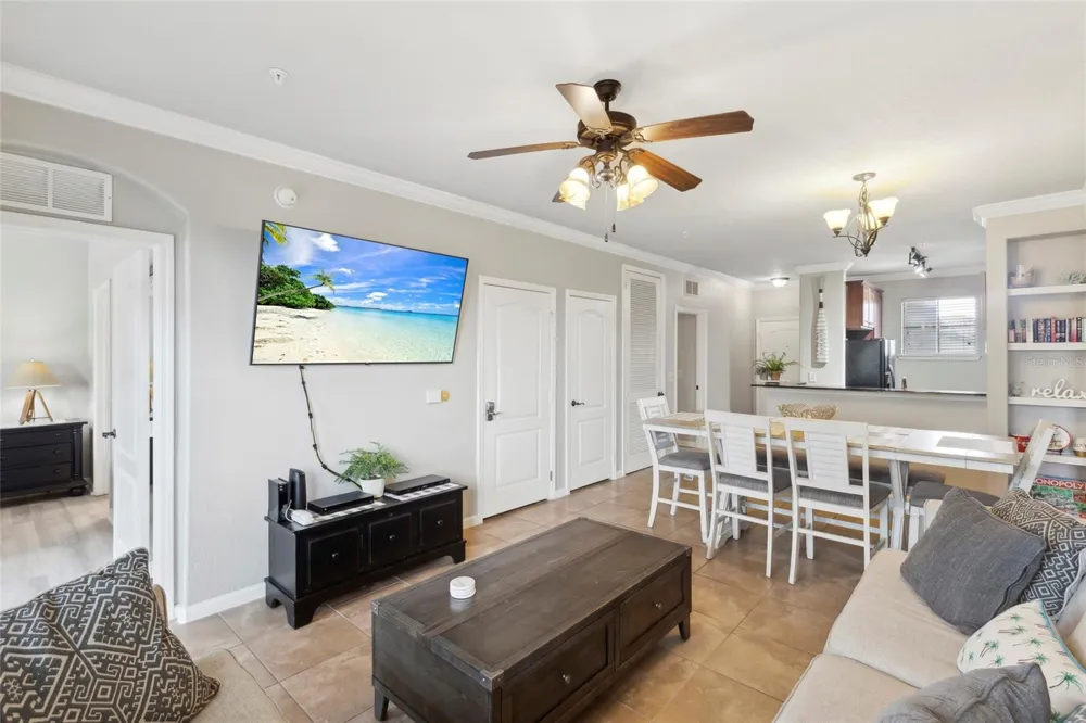 901 CHARO PARKWAY #732 Davenport, FL 33897