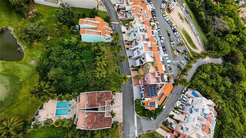 MonteSol 11 PALMANOVA #150 - 151 Humacao, PR 00791