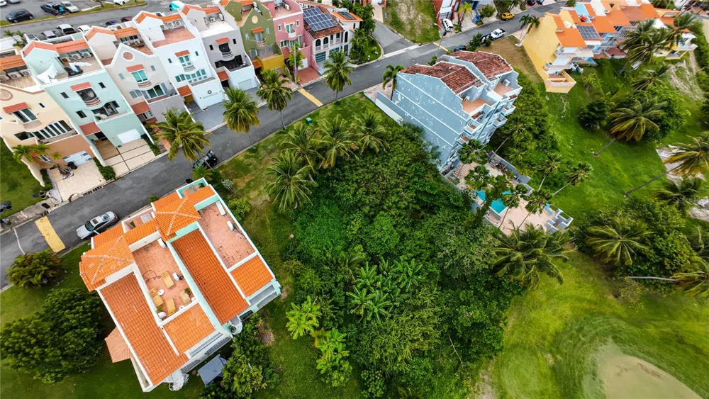 MonteSol 11 PALMANOVA #150 - 151 Humacao, PR 00791