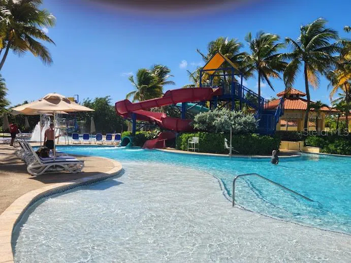 MonteSol 11 PALMANOVA #150 - 151 Humacao, PR 00791