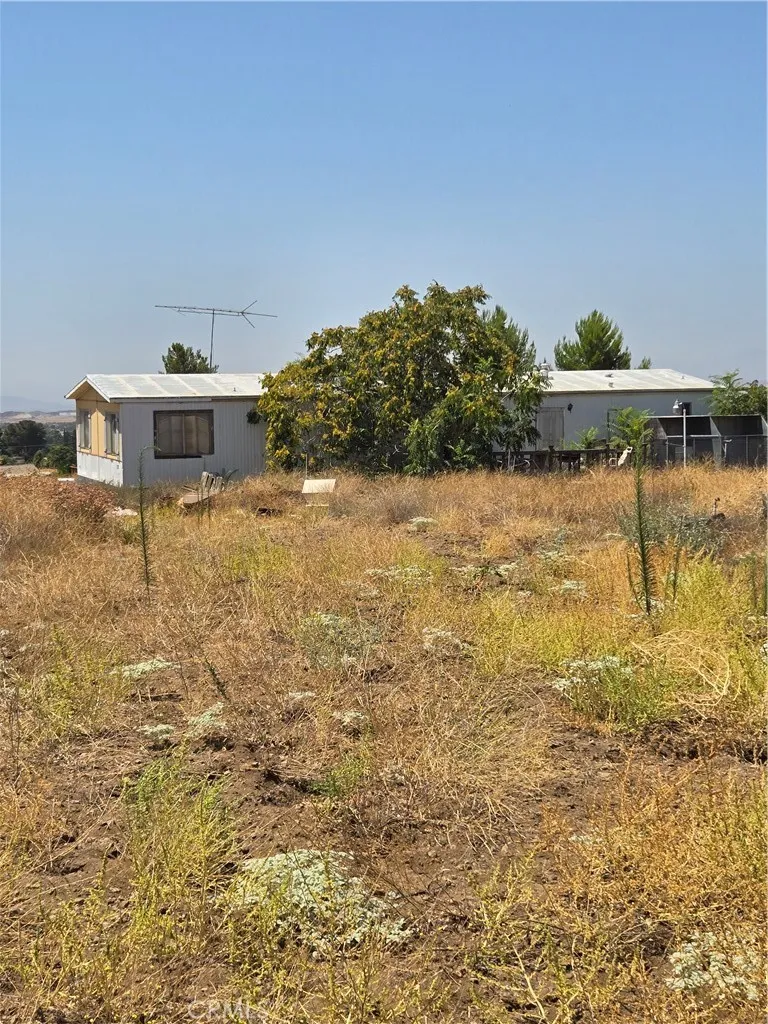9575 Oak Glen Road Cherry Valley, CA 92223