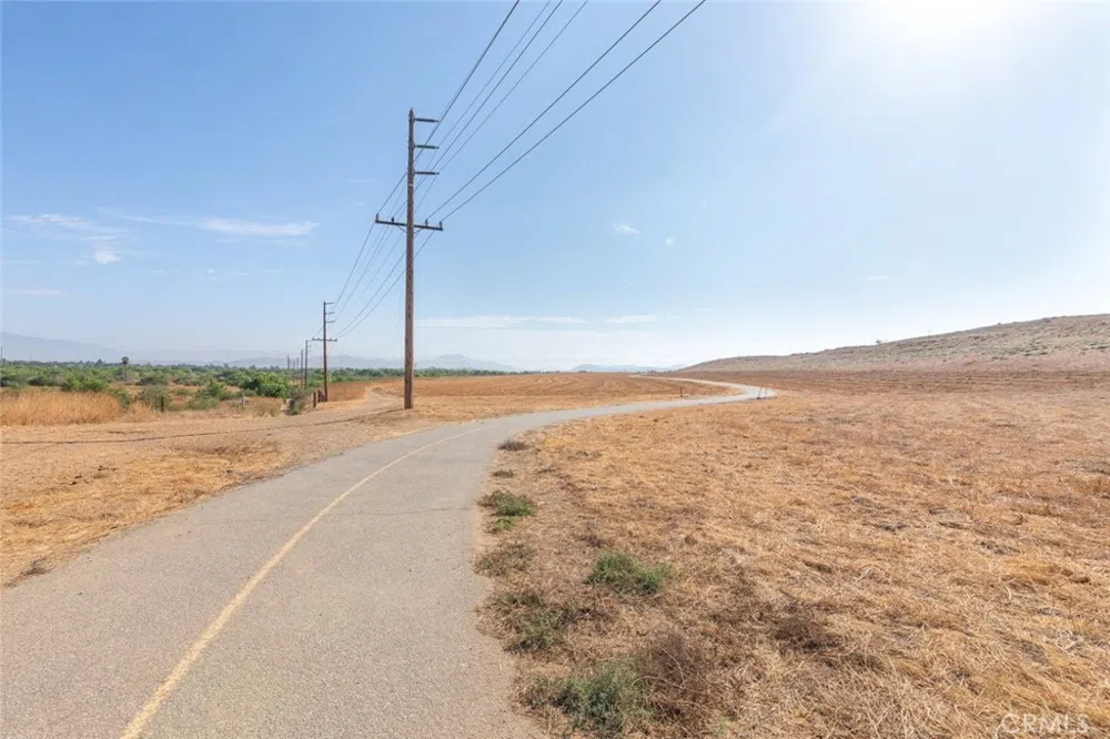 Arlington Avenue Norco, CA 92860