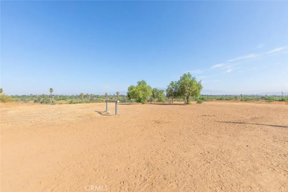 Arlington Avenue Norco, CA 92860