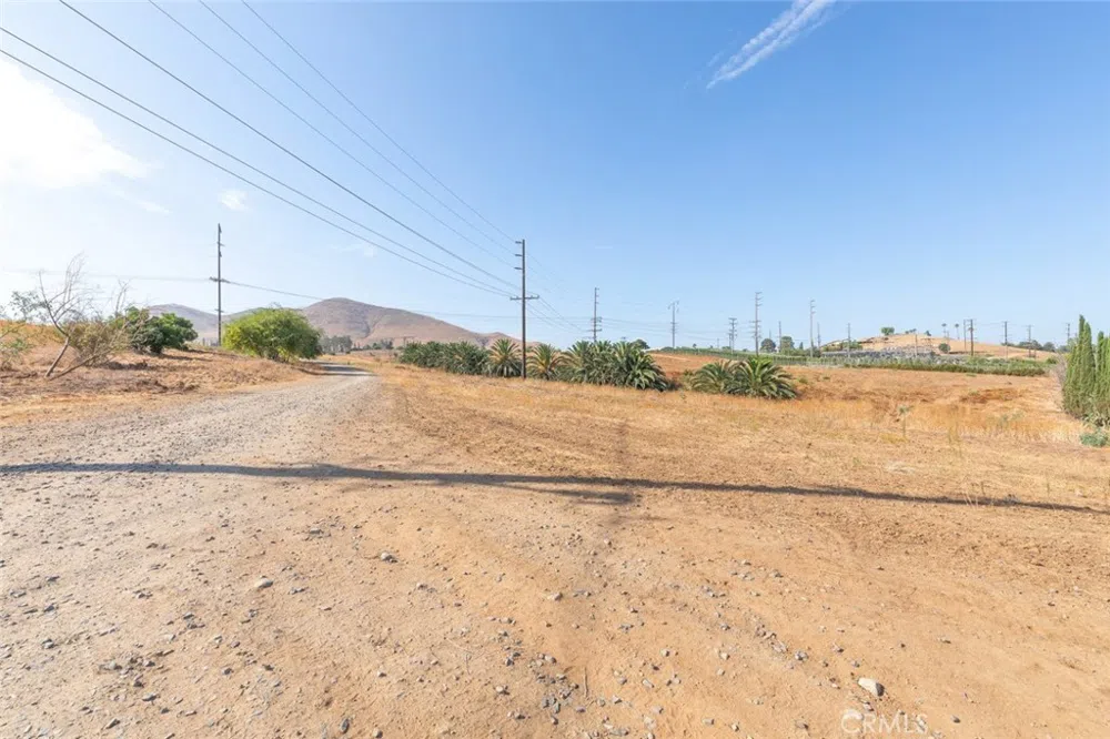 Arlington Avenue Norco, CA 92860