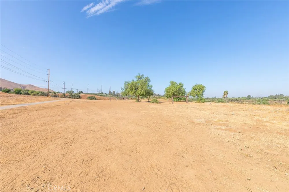 Arlington Avenue Norco, CA 92860