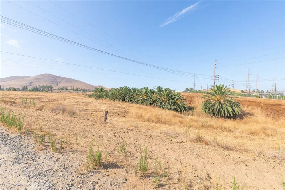 Arlington Avenue Norco, CA 92860