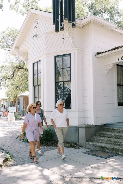 8 Rivers Edge at Gruene New Braunfels, TX 78132