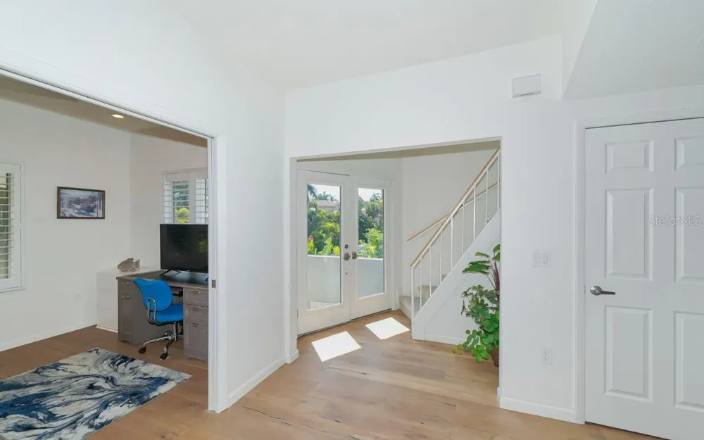 228 VAN BUREN DRIVE Sarasota, FL 34236