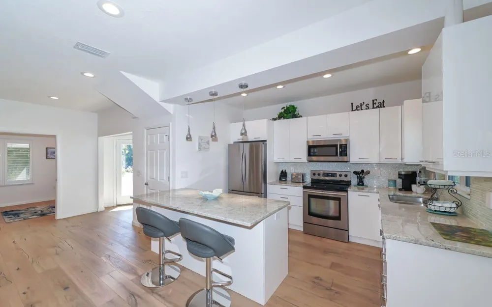 228 VAN BUREN DRIVE Sarasota, FL 34236
