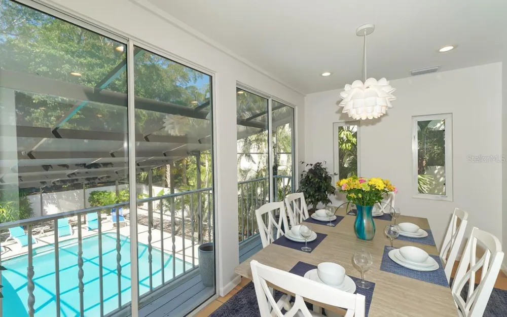 228 VAN BUREN DRIVE Sarasota, FL 34236