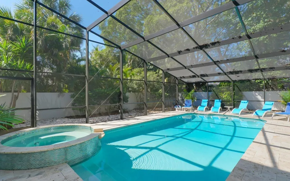 228 VAN BUREN DRIVE Sarasota, FL 34236