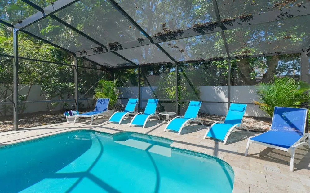 228 VAN BUREN DRIVE Sarasota, FL 34236