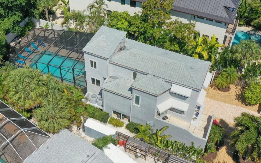 228 VAN BUREN DRIVE Sarasota, FL 34236