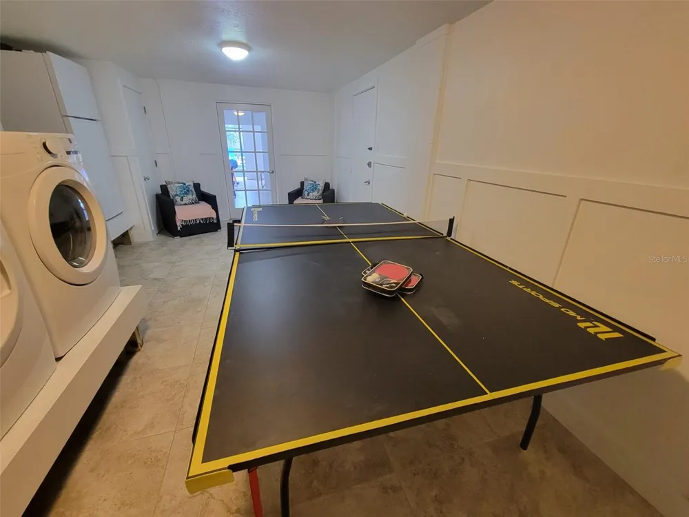 228 VAN BUREN DRIVE Sarasota, FL 34236