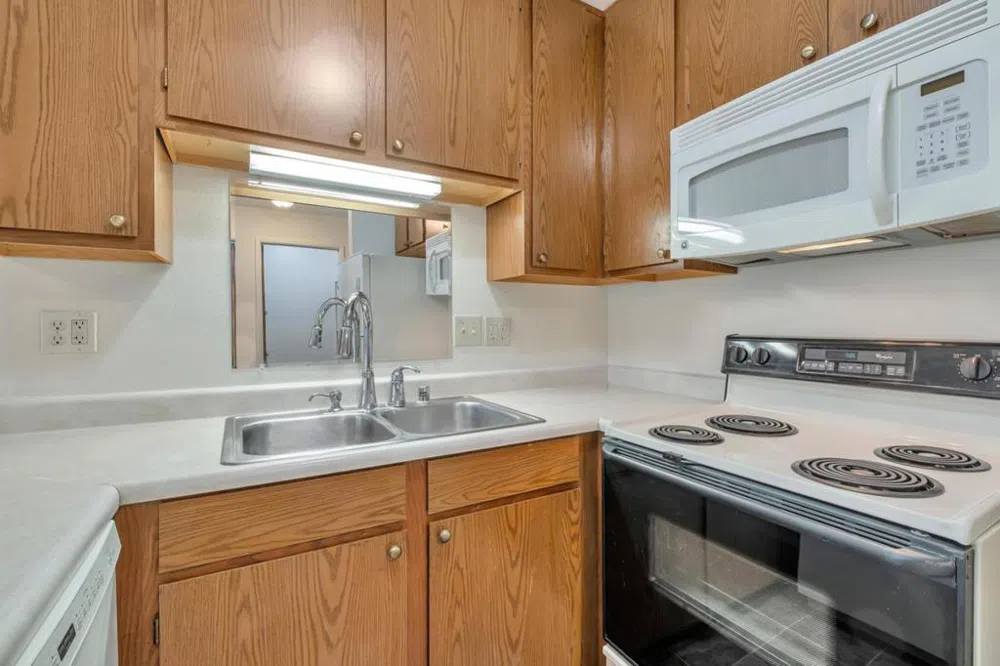 203 Vista Prieta Court Santa Cruz, CA 95062