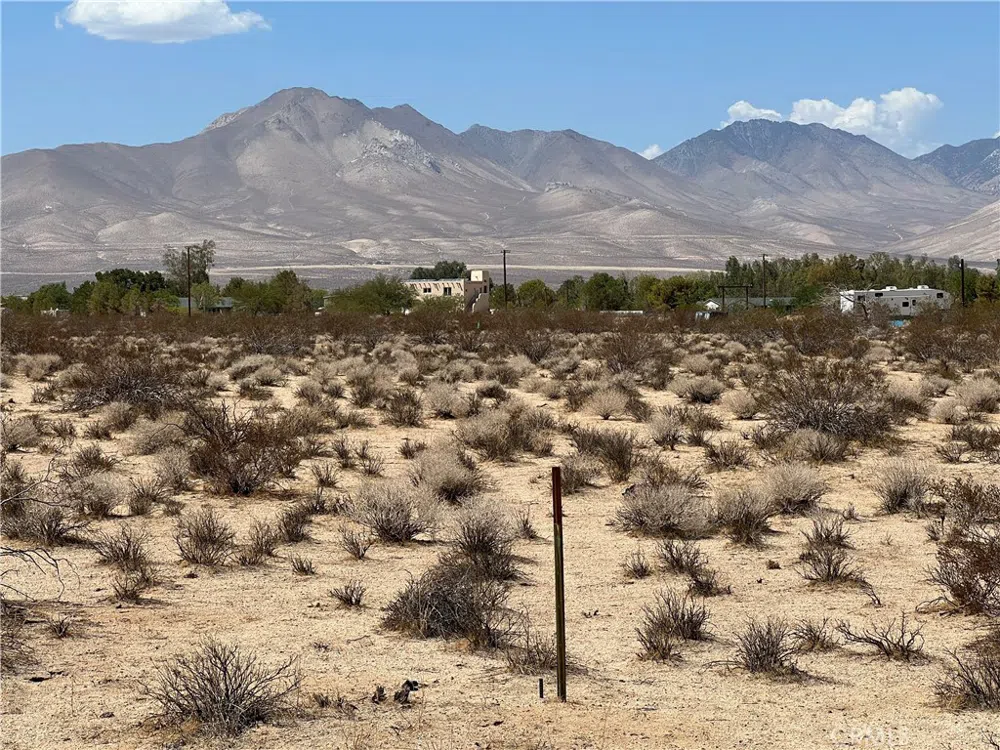 Ridgecrest Blvd Inyokern, CA 93527