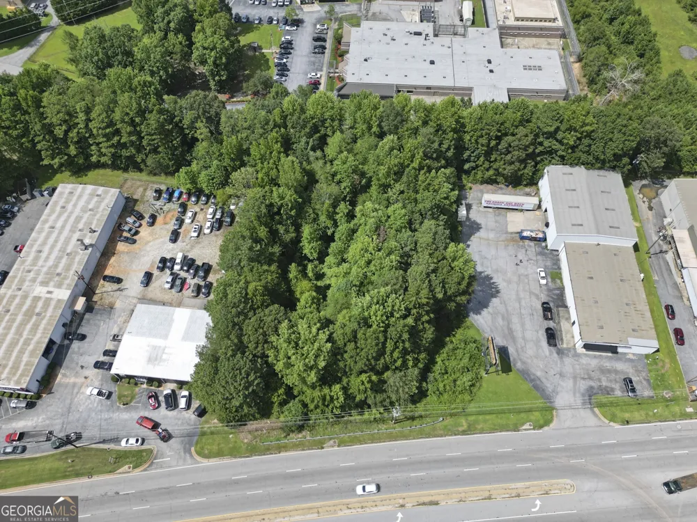 2095 SIGMAN RD NW Conyers, GA 30012