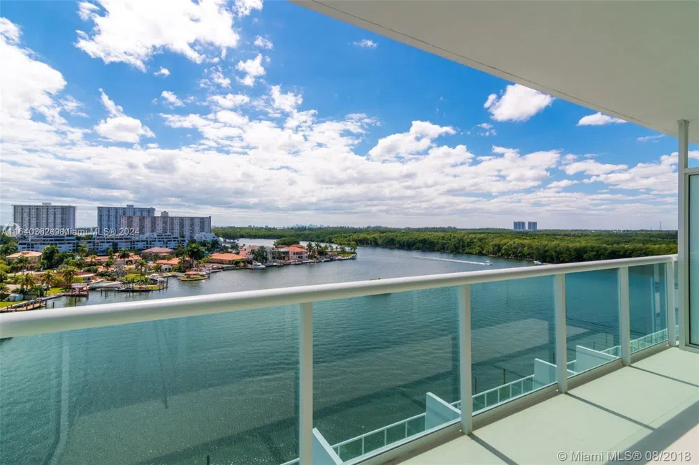 400 Sunny Isles Blvd #1019 Sunny Isles Beach, FL 33160