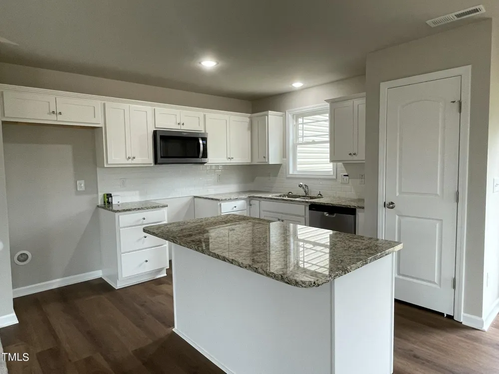 83 Oakfield Trace Drive Four Oaks, NC 27524