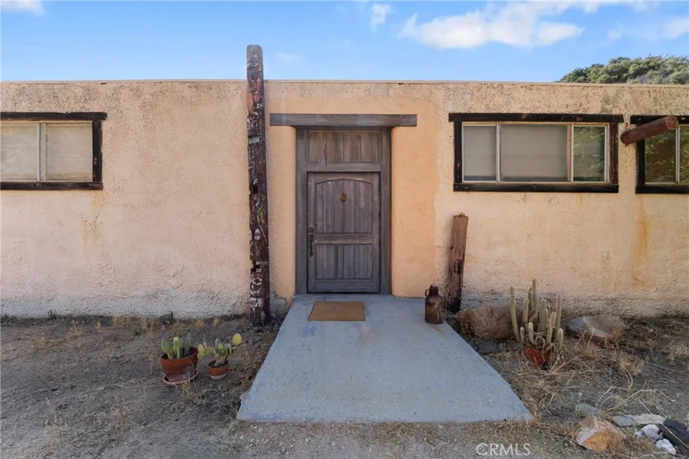 13684 Sierra Agua Dulce, CA 91390